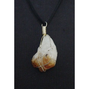 Кулон из цитрина, галтовка в закрутке