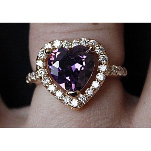  Кольцо с аметистом (синт.) "большое сердце"