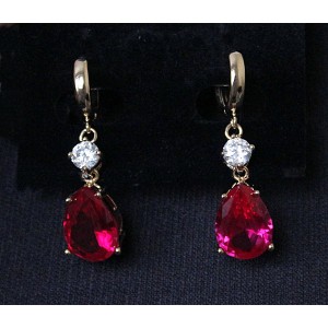 Серьги из корунда красного (рубин синт.), "колечки-большая капля"