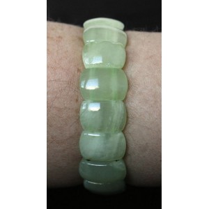 Браслет из оникса (длина браслета 18 см, размер звена 15х11 мм)